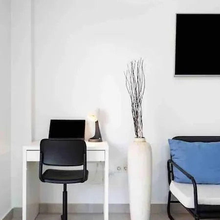 Renovado Estudio Con Balcon Apartment