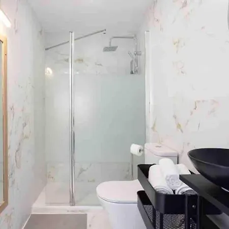Apartment Renovado Estudio Con Balcon *